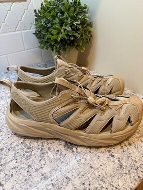 HOKA ONE ONE HOPARA SANDALS OXFORD TAN  MEN'S US 14